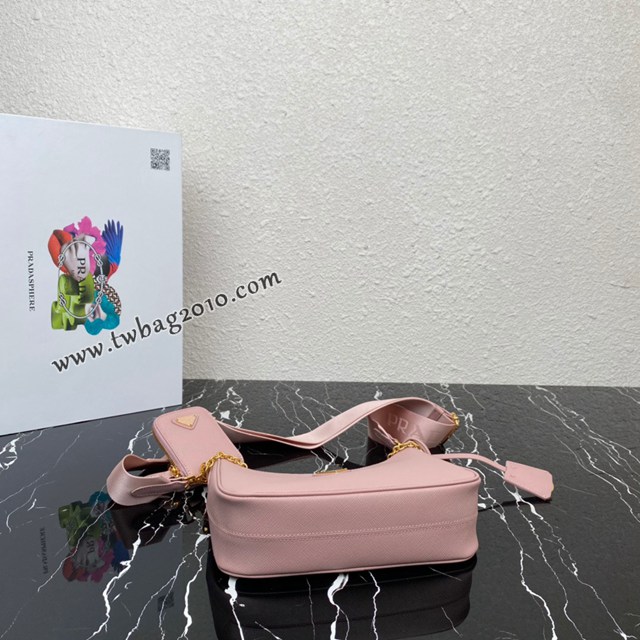 Prada專櫃新款Hobo手拎/腋下包 1BH204 普拉達新版本鏈條肩背斜挎女包 csp1675